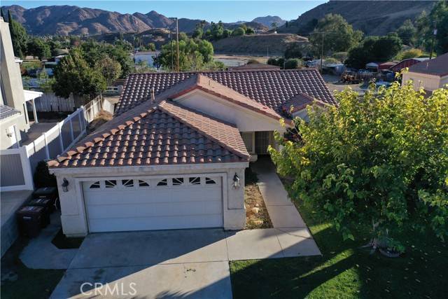 Colton, CA 92324,2594 Gunnison Way