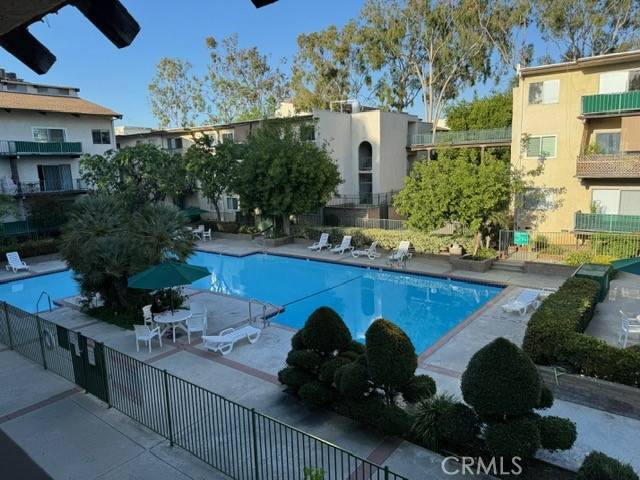 Encino (los Angeles), CA 91316,5460 White Oak Avenue #A220