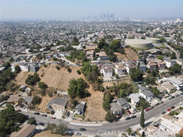 Los Angeles, CA 90063,1047 N Gage Avenue