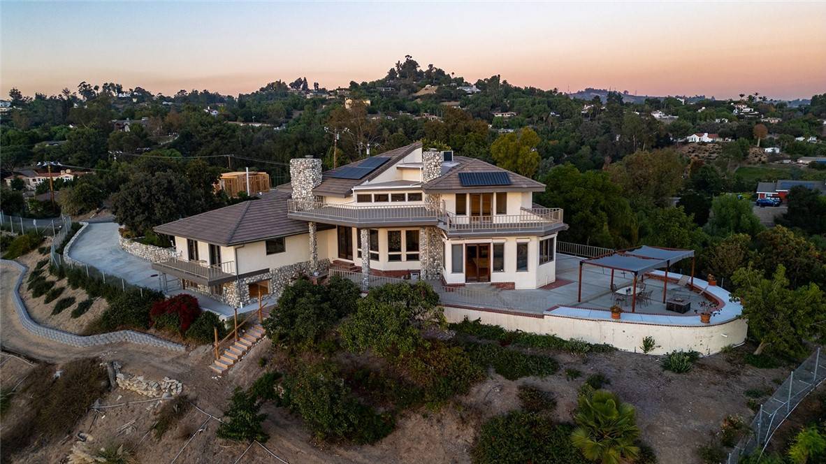 La Habra Heights, CA 90631,1436 La Riata Drive