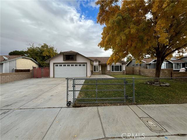 Palmdale, CA 93552,38104 Meadow Wood Street