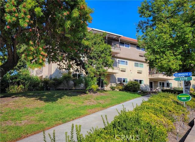 Laguna Woods, CA 92637,2370 VIA MARIPOSA #1H