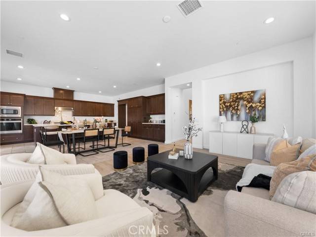 Porter Ranch (los Angeles), CA 91326,20756 Spruce Circle