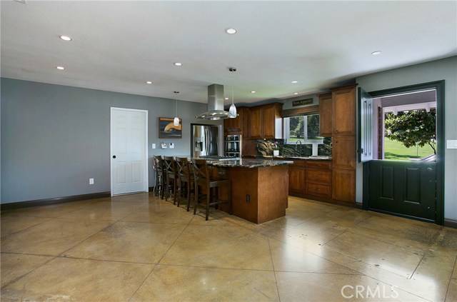 San Juan Capistrano, CA 92675,31635 Via Madonna