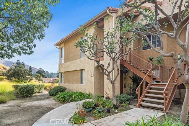 Yorba Linda, CA 92887,5140 Box Canyon Court #18F