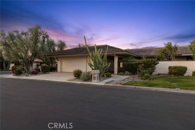 Rancho Mirage, CA 92270,1 Radcliff Court