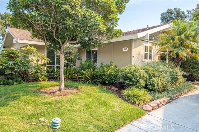 Laguna Woods, CA 92637,745 Avenida Majorca #A