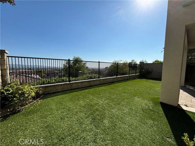 Yorba Linda, CA 92886,18170 Spyglass Hill