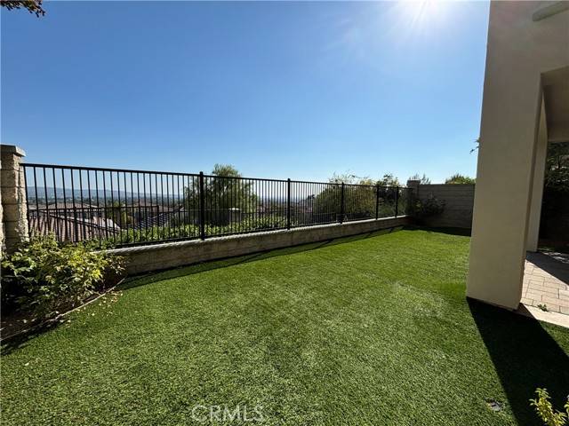 Yorba Linda, CA 92886,18170 Spyglass Hill