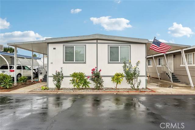 Huntington Beach, CA 92647,7850 Slater #38