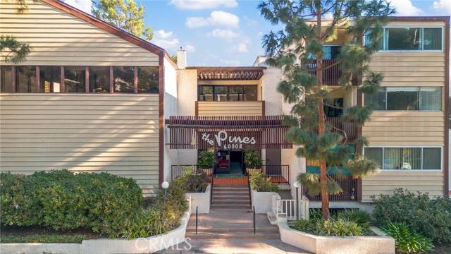 Culver City, CA 90230,6000 Canterbury Drive #M121