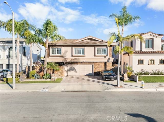 Huntington Beach, CA 92649,16712 Baruna Lane