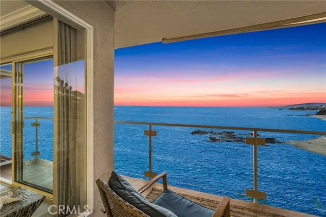 Laguna Beach, CA 92651,31561 Table Rock Drive #211