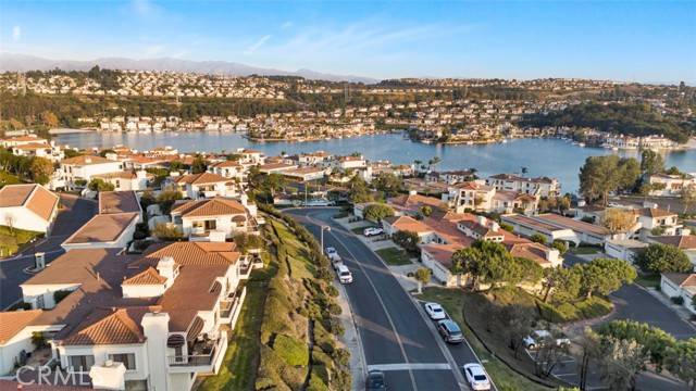 Mission Viejo, CA 92692,27704 Campanet #31