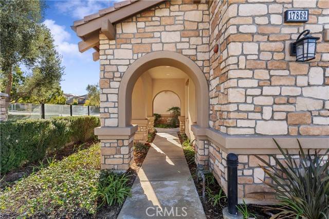 Yorba Linda, CA 92886,17862 Via Roma