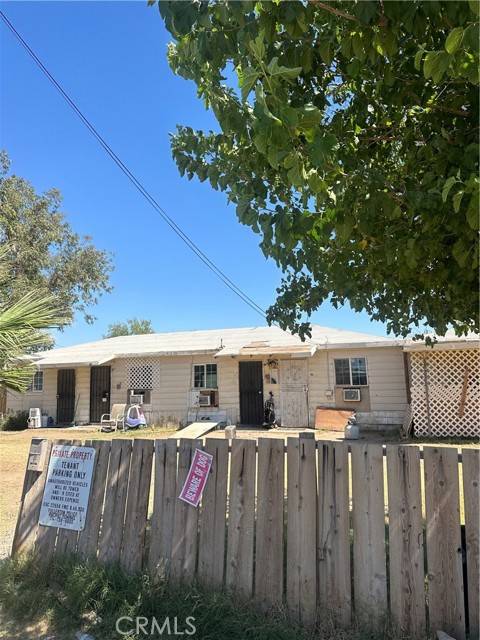 Blythe, CA 92225,909 W Barnard