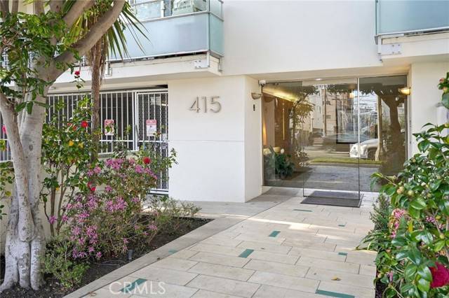 Santa Monica, CA 90403,415 Montana Avenue #305