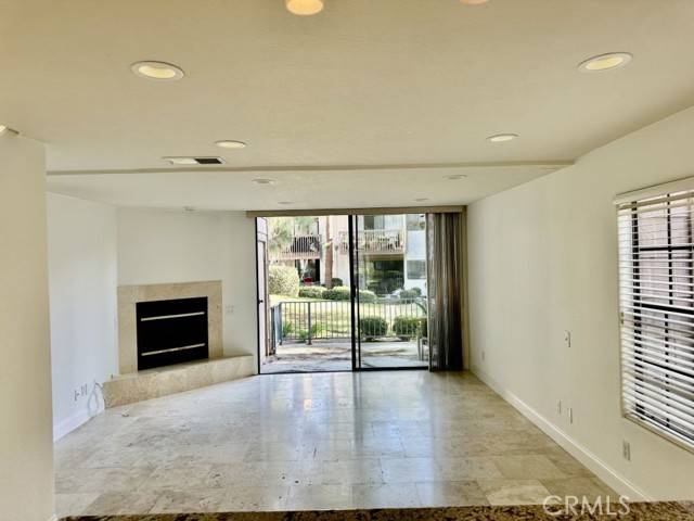 Laguna Hills, CA 92656,26701 Quail #84