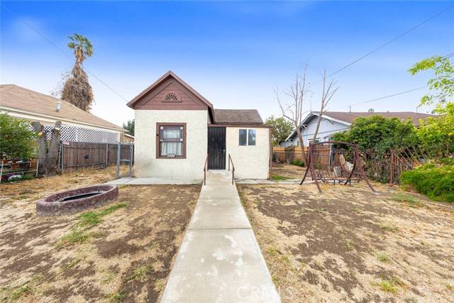 Riverside, CA 92507,2190 9th Street