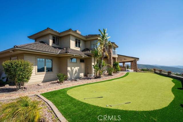 San Marcos, CA 92069,2284 Sunshine Mountain Road