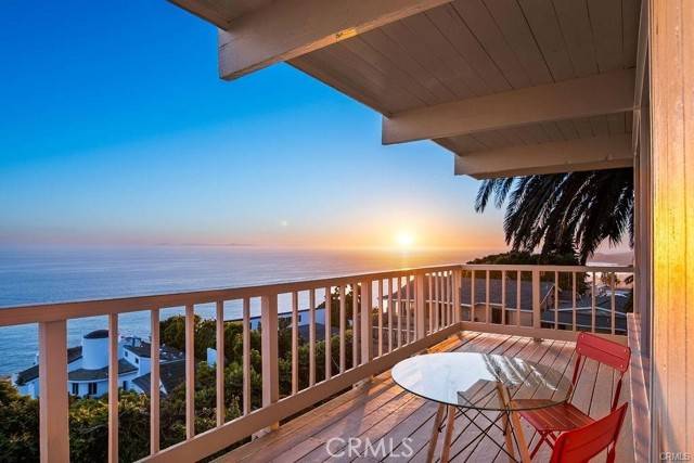 Laguna Beach, CA 92651,559 Alta Vista Way