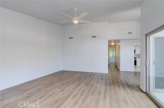 Huntington Beach, CA 92646,8566 Larkhall Circle #809D