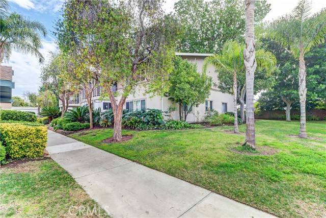 Laguna Woods, CA 92656,746 Avenida Majorca #O