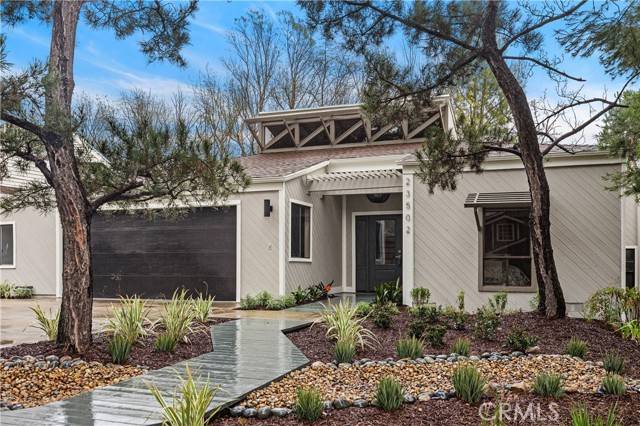 Laguna Hills, CA 92679,23502 Via Alondra