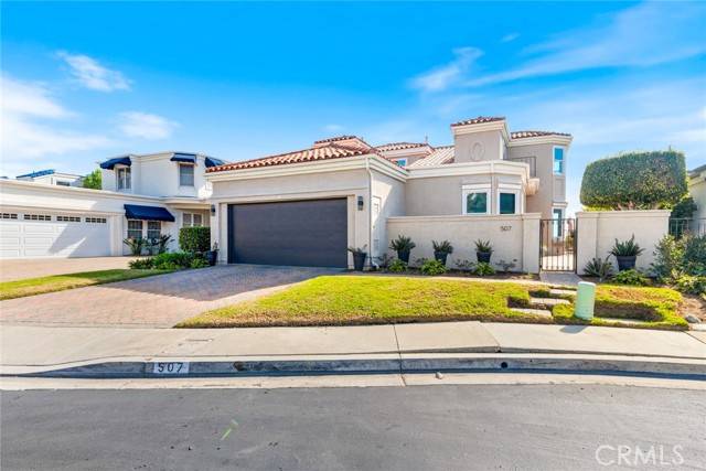 San Clemente, CA 92672,507 Via Florida