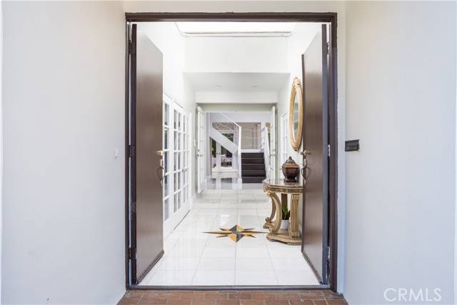 Huntington Beach, CA 92649,16871 Saybrook Lane