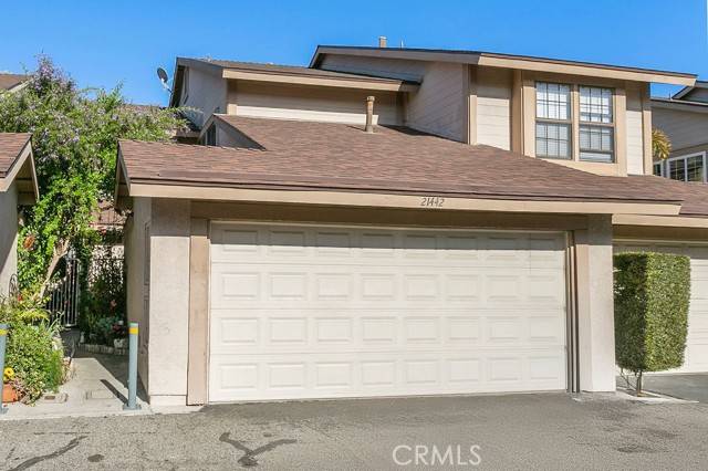 Lake Forest (el Toro), CA 92630,21442 Firwood