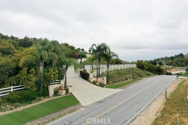 Murrieta, CA 92562,37305 Calle De Lobo