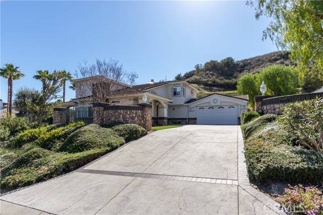 Laguna Hills, CA 92679,12 Lusitano