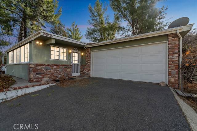 Castaic, CA 91384,30024 Lexington Drive