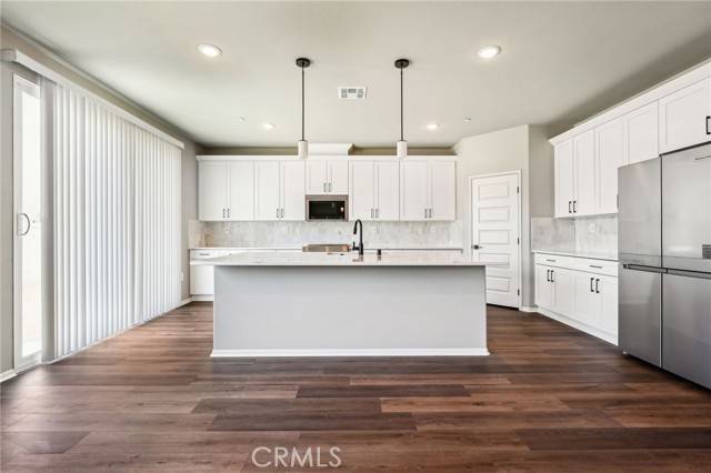 Redlands, CA 92374,2187 Oroblanco Way