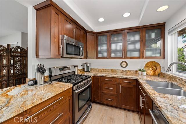 Irvine, CA 92618,43 Lemon Grove