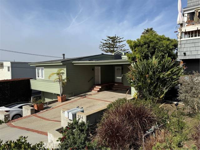 Laguna Beach, CA 92651,252 Arch Street