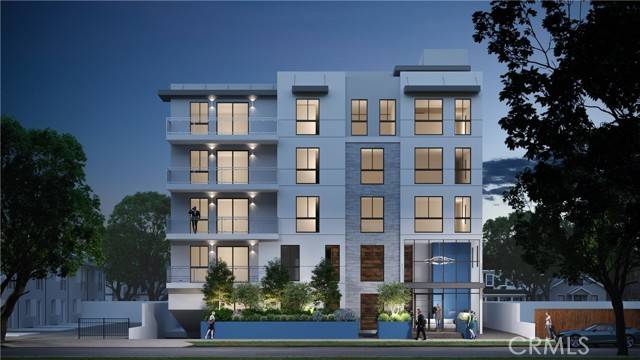 North Hollywood (los Angeles), CA 91601,5315 Riverton Avenue