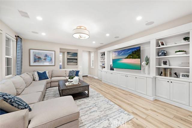Rancho Mission Viejo, CA 92694,15 Vagar Street