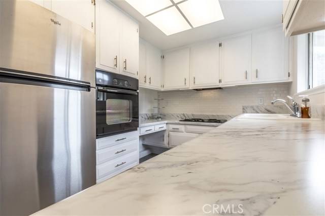 Laguna Woods, CA 92637,735 Avenida Majorca #A