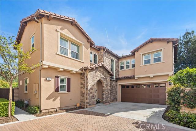 Lake Forest (el Toro), CA 92630,51 Castellana