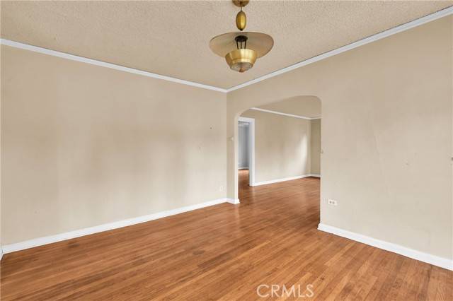 South Pasadena, CA 91030,1707 Meridian Avenue