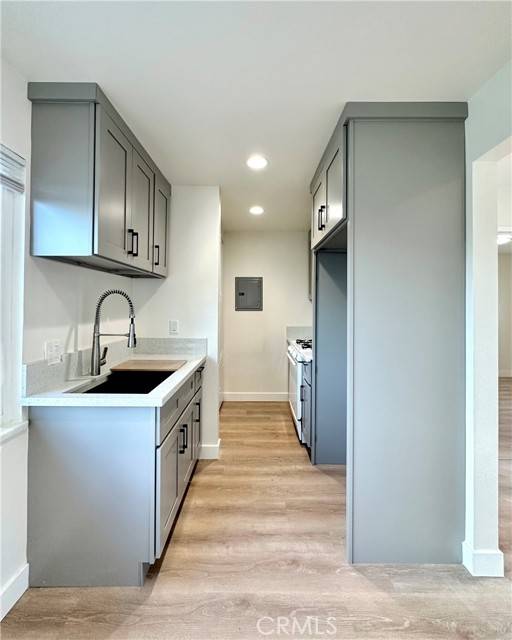 Garden Grove, CA 92841,8620 Lampson Avenue #5