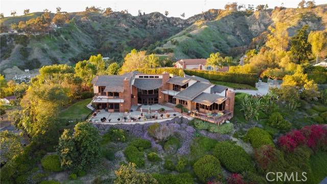 La Habra Heights, CA 90631,739 Reposado Drive