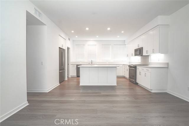 Irvine, CA 92614,337 Placemark