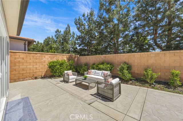 Irvine, CA 92620,100 Henderson