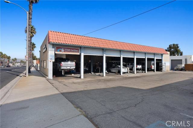 Signal Hill, CA 90755,2648 Cherry Avenue