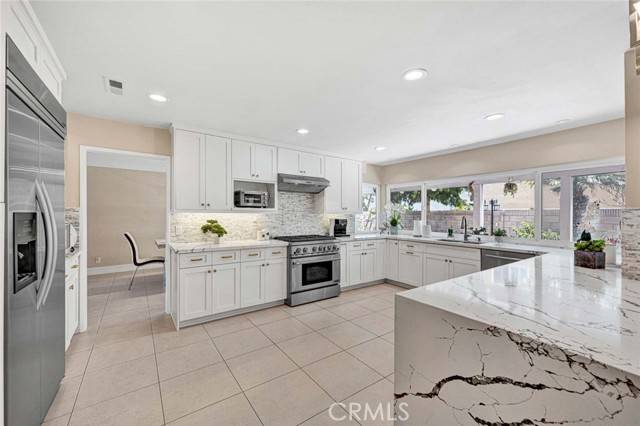 Costa Mesa, CA 92626,1033 Damascus Circle