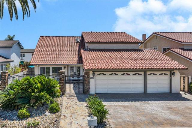 Costa Mesa, CA 92626,1033 Damascus Circle