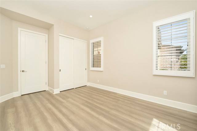 Irvine, CA 92602,247 Oceano